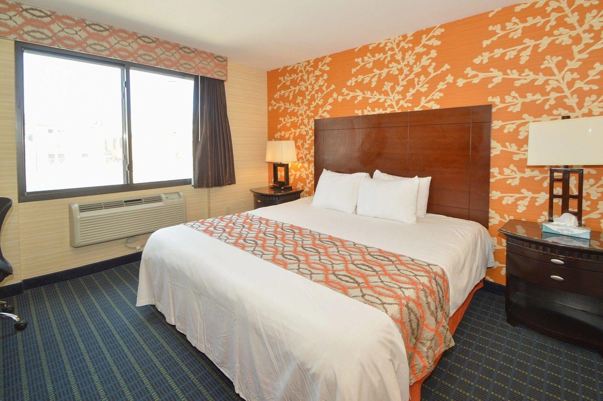 Corona Hotel New York - Laguardia Airport Экстерьер фото