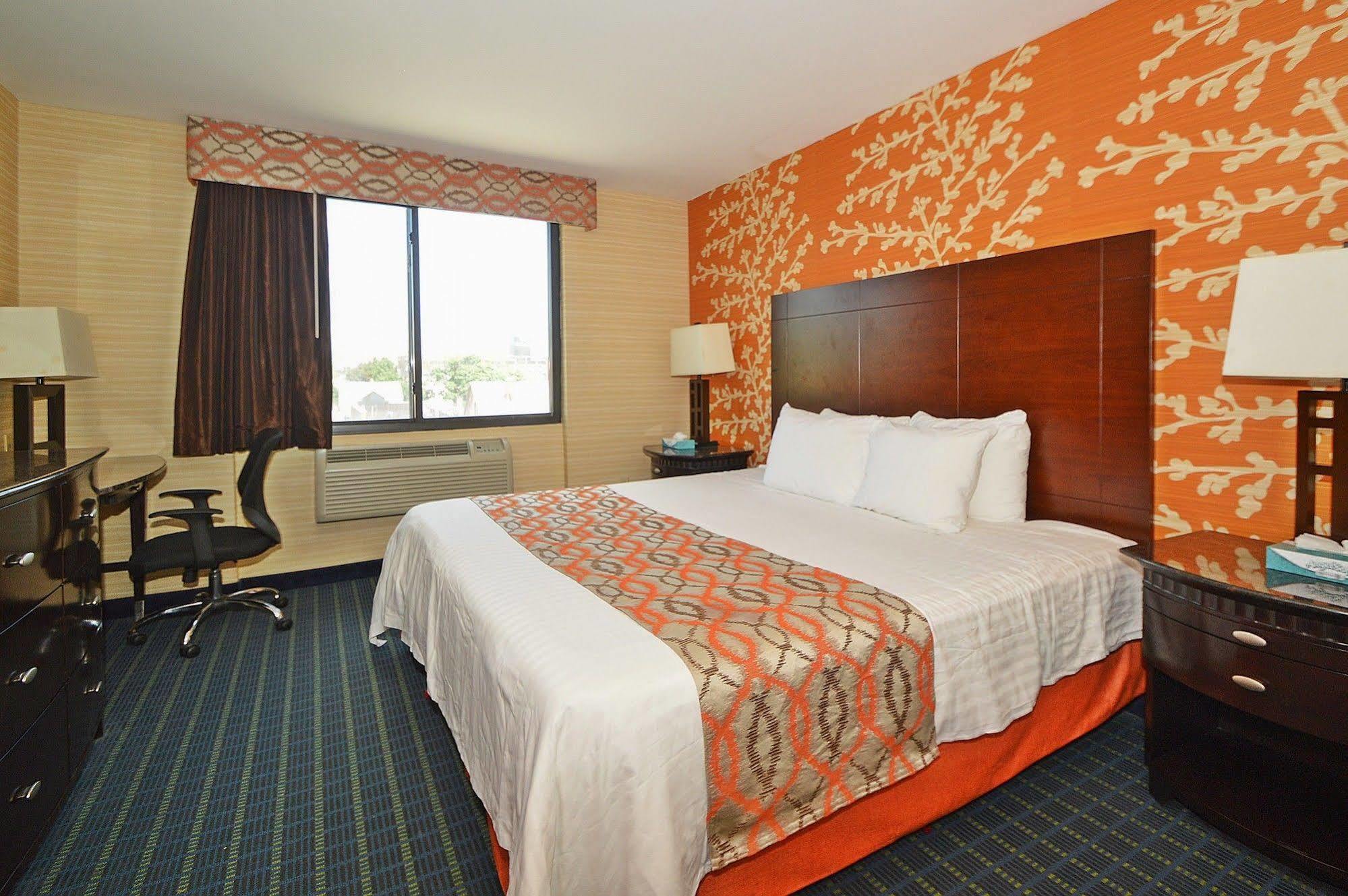 Corona Hotel New York - Laguardia Airport Экстерьер фото